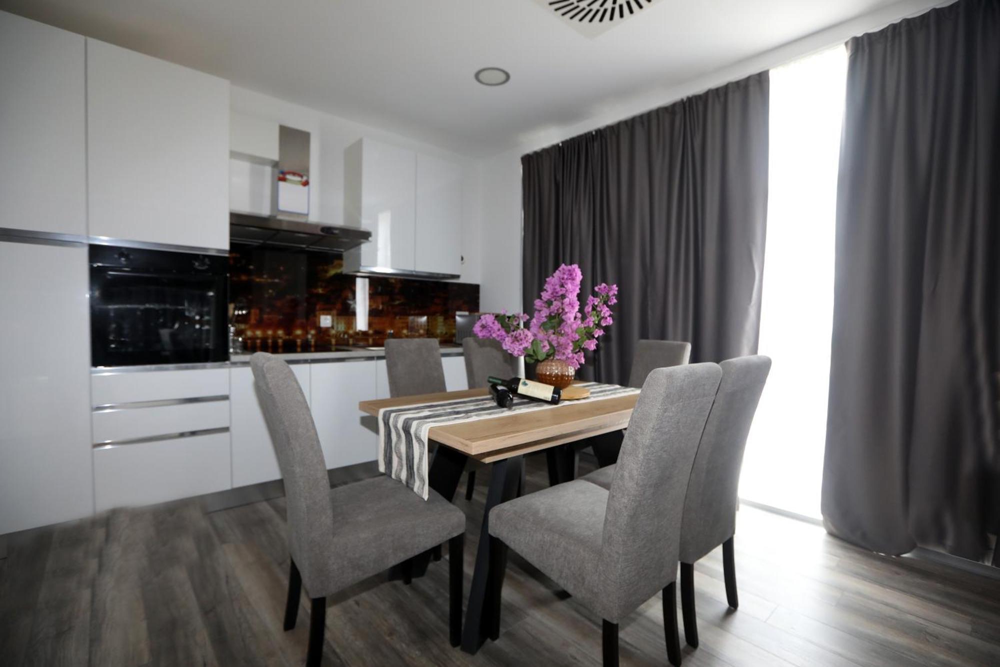 D R Apartments Šibenik Kültér fotó